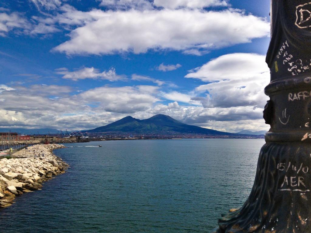 شقة Monolocale Nel Cuore Di Napoli الغرفة الصورة